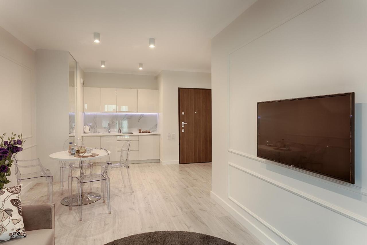 Mennica Residence Luxury Location Varşovia Exterior foto