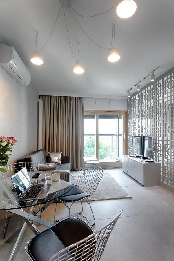 Mennica Residence Luxury Location Varşovia Exterior foto