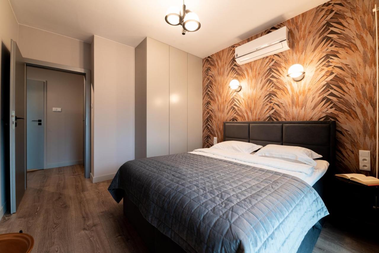 Mennica Residence Luxury Location Varşovia Exterior foto